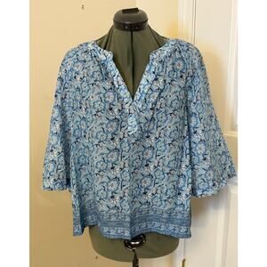 Vineyard Vines Floral Beachy Popover Blue and White Top Size Small